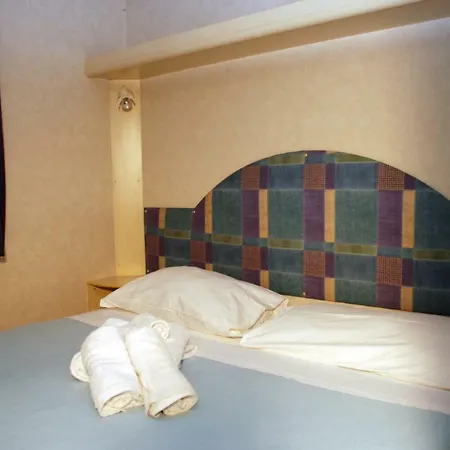 Camping Camping Fontana Marina *