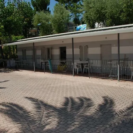 Camping Camping Fontana Marina Fermo