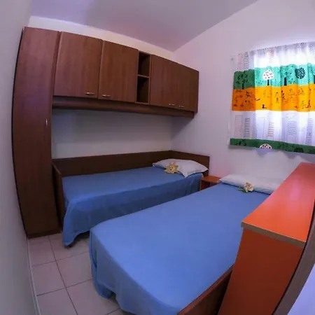 Camping Fontana Marina *