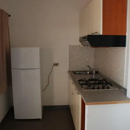 Camping Fontana Marina 营地