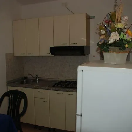 Camping Fontana Marina 营地 费尔莫