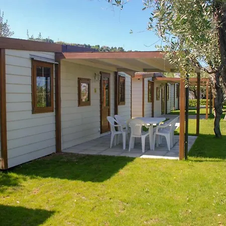 Camping Fontana Marina *